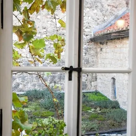 Havre De Paix Au Coeur De La Vieille